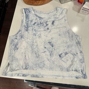 Lululemon muscle tank